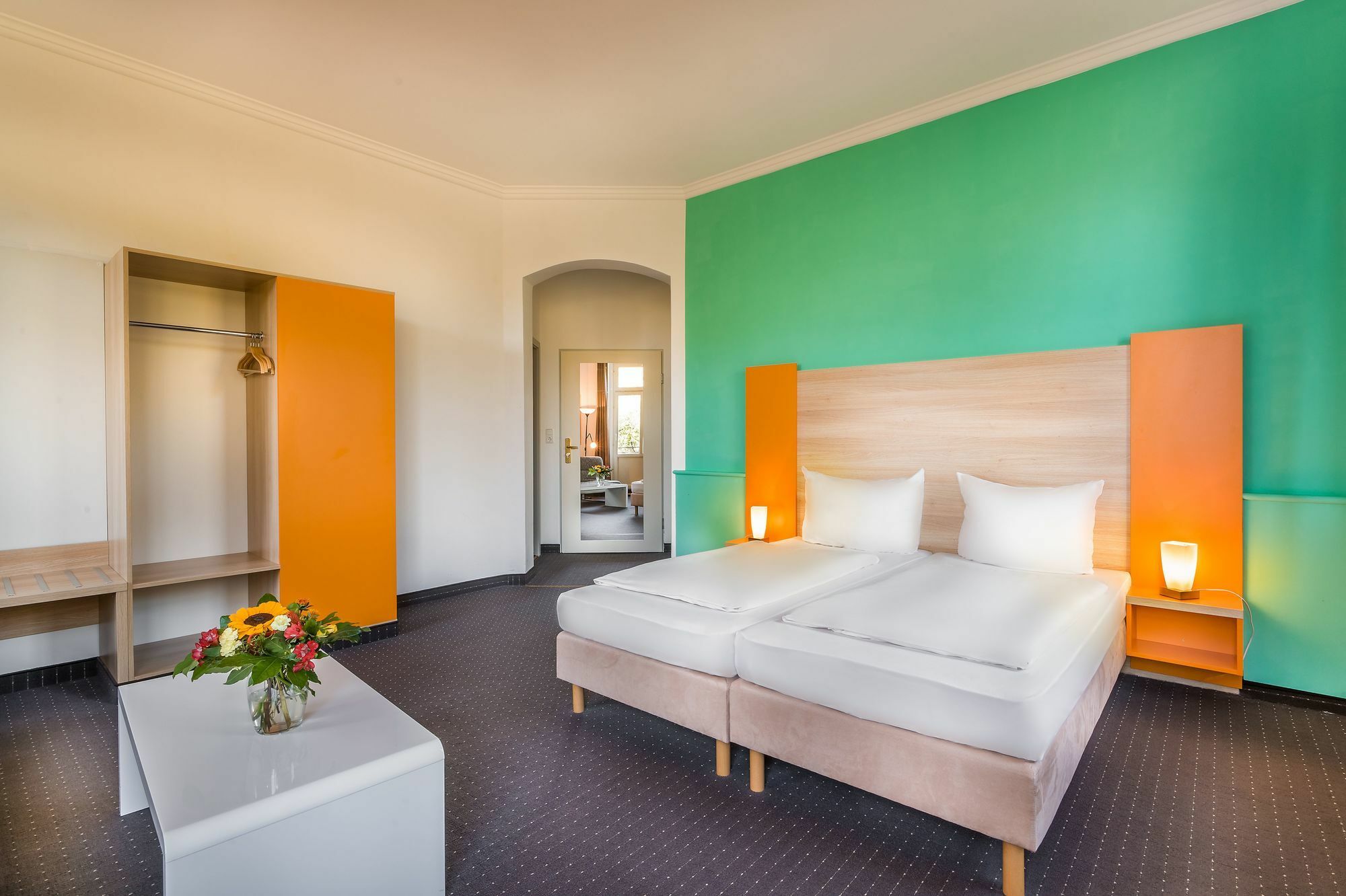 Hotel Am Bonhoefferplatz Dresden Exterior photo